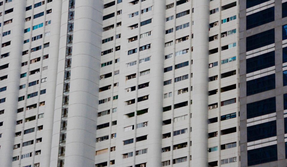 skyscraper, balcony, architecture, building, facade, concrete, skyscrapers, house, prefab, hotel, city, modern, sad, rental barracks, reside, living room, apartment, pushed, rental fee