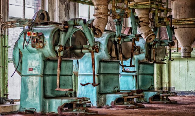lost places, factory, machinery, pforphoto, old factory, expired, building, industry, transience, space, dilapidated, shabby, production, historical, broken, old, ailing, past, the atmosphere, abandoned places, bakery, knead, dough, wholesale bakery, machinery, machinery, machinery, machinery, machinery